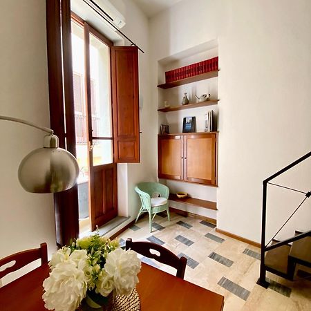 Domus Myoho Appartement Cagliari Buitenkant foto