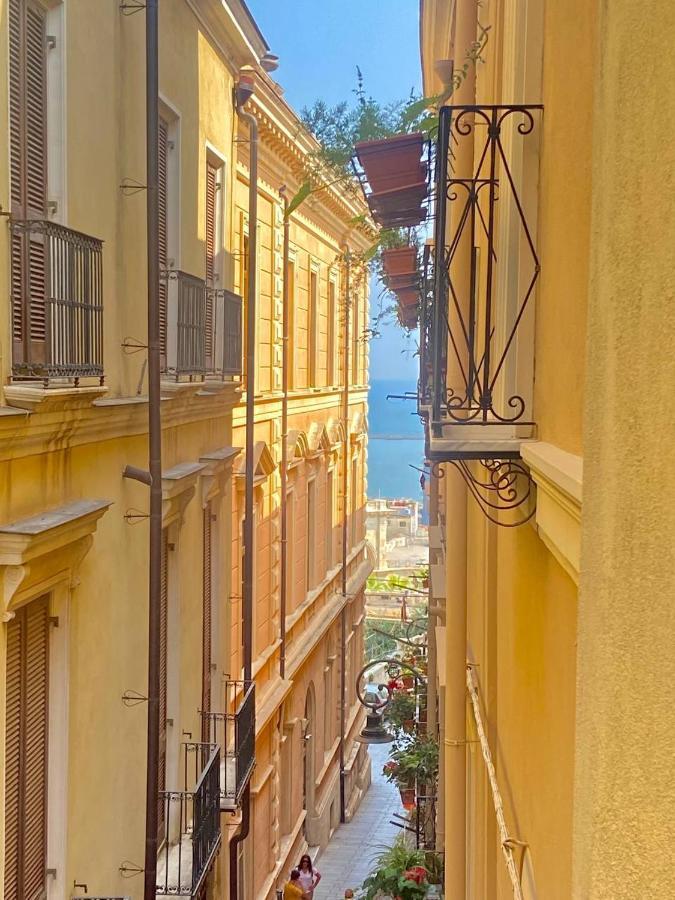 Domus Myoho Appartement Cagliari Buitenkant foto