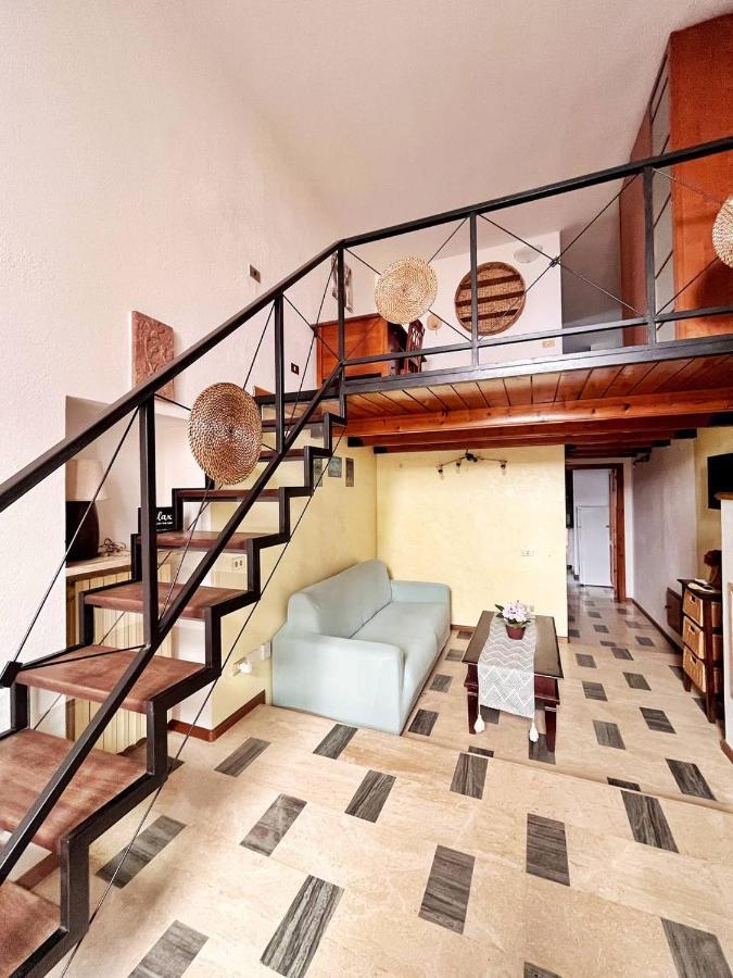 Domus Myoho Appartement Cagliari Buitenkant foto